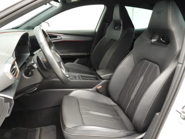 CUPRA Formentor 1.4 e-Hybrid 2021 Hybride Benzine 8