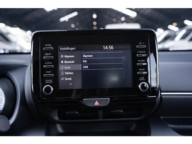 Toyota Yaris 1.5 Hybrid 115 Comfort 2022 Hybride Benzine 55