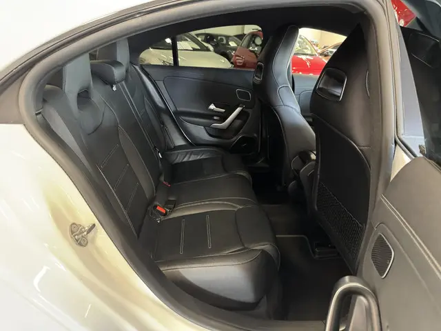 Mercedes-Benz CLA 220 AMG-LINE 4-MATIC 2019 Benzine 13