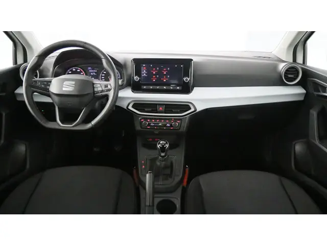 SEAT Arona 1.0 TSI 95pk Style 2023 Benzine 39