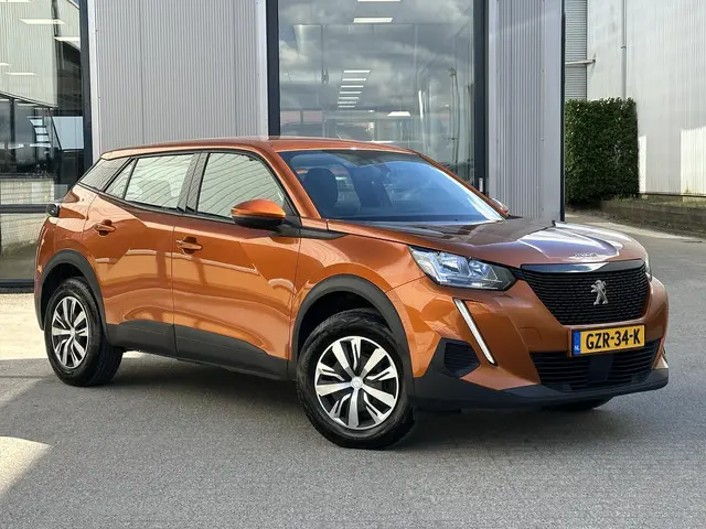 Peugeot 2008 1.2 PureTech Active 2021 Benzine 27