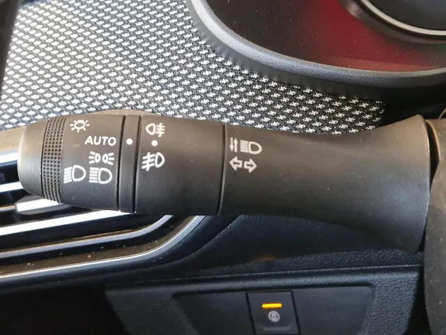 Dacia Sandero 1.0 TCe 90 Journey 2025 Benzine 18