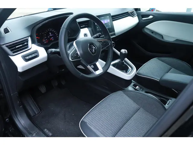 Renault Clio 1.0 TCe 90 Techno 2023 Benzine 3
