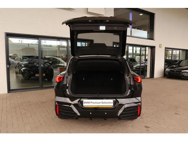 BMW iX2 eDrive20 2024 Elektrisch 5