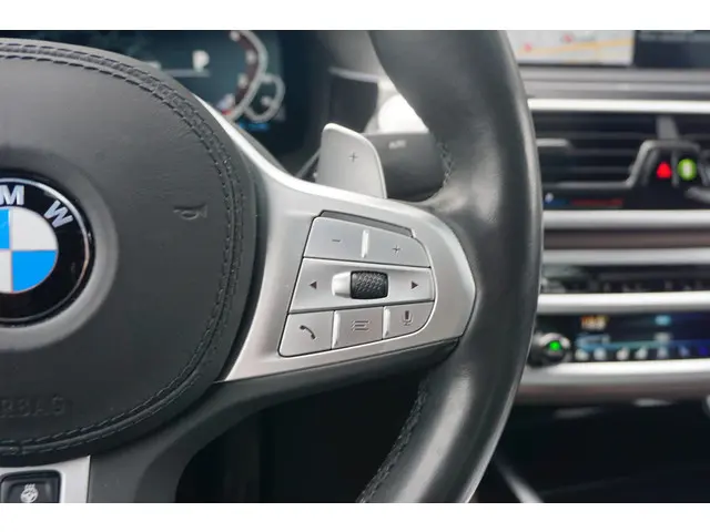 BMW 7 Serie 745Le xDrive 2019 Hybride Benzine 24