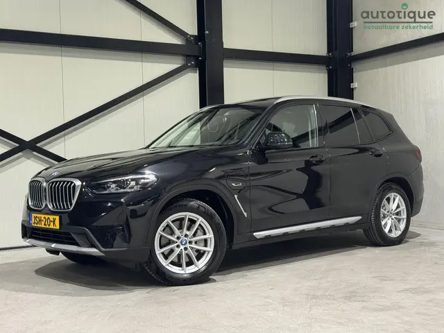 BMW X3 xDrive30e Business 2021 Hybride Benzine