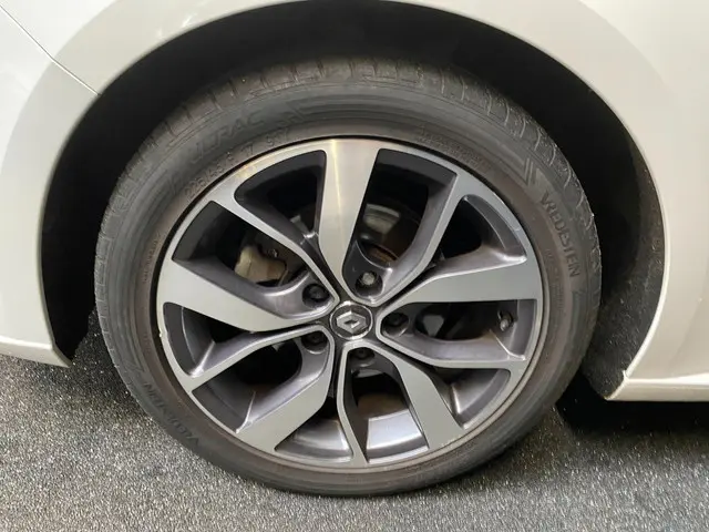 Renault Mégane 1.2 TCe Bose NAVI HUD 132 PK 2016 Benzine 15