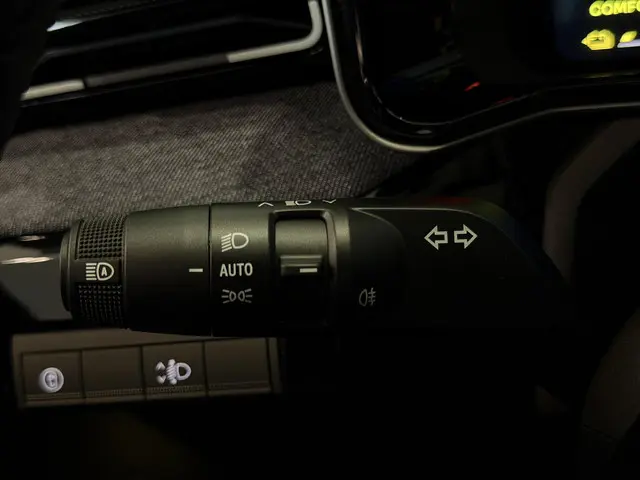 Renault 5 Comfort Range Techno 52 kWh 2026 Elektrisch 32