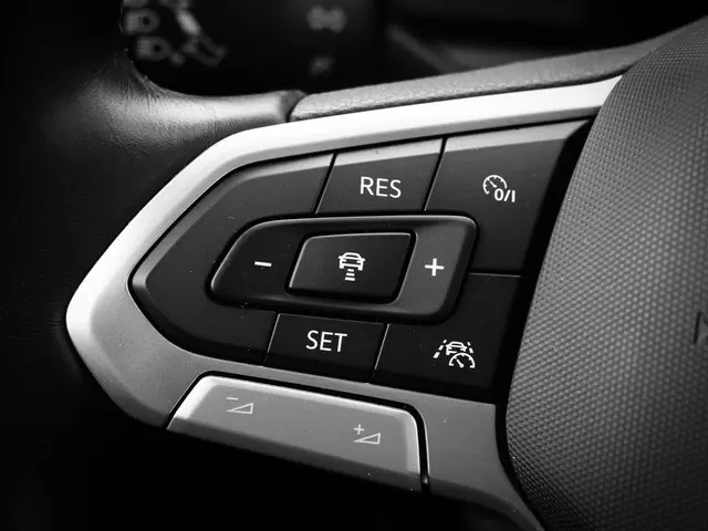 Volkswagen Polo 1.0 TSI 95pk Life 2023 Benzine 14