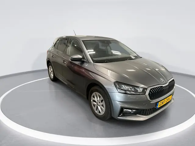 Škoda Fabia 1.0 TSI 95pk Selection 2024 Benzine 4