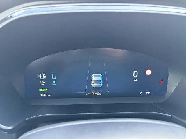 Ford Kuga 2.5 PHEV ST-Line X 2024 Hybride Benzine 22