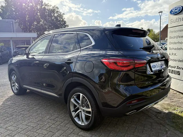 MG EHS 1.5 TGDI Luxury 2023 Hybride Benzine 5