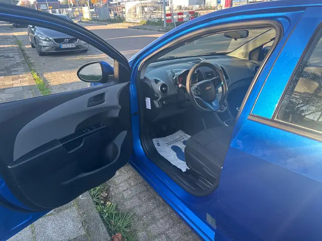 Chevrolet Aveo 1.2 LT 2013 Benzine 13