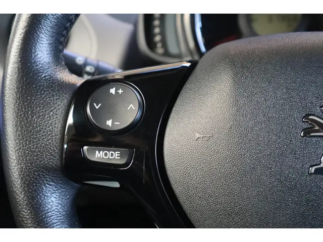 Peugeot 108 1.0 e-VTi Active 2019 Benzine 14