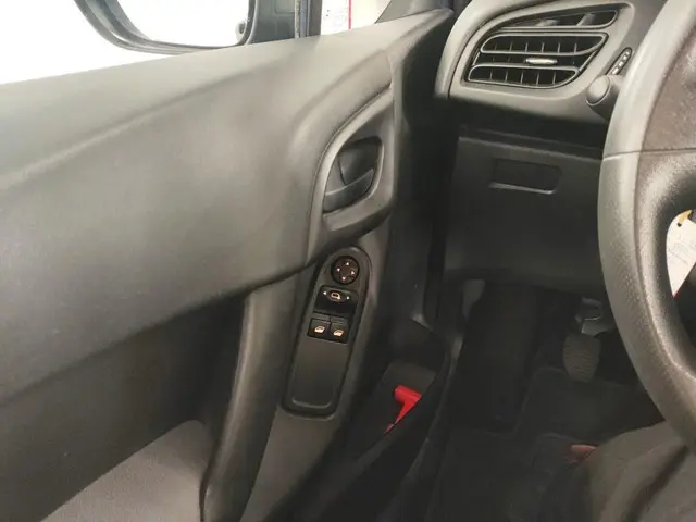 Citroën C3 1.0 VTi Attraction 2014 Benzine 15