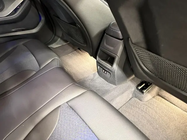 BMW 1 Serie 116i - M - Sport - 2021 Benzine 14