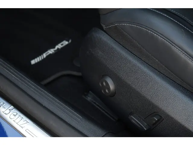 Mercedes-Benz C-Klasse Estate 200 AMG Line 2021 Benzine 16