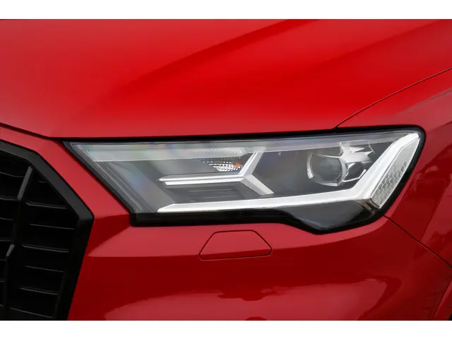 Audi Q7 55 TFSI e quattro S-Line 2021 Hybride Benzine 26