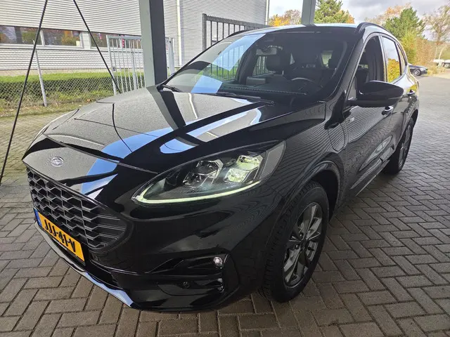 Ford Kuga 2.5 PHEV ST-Line X 2022 Hybride Benzine 9