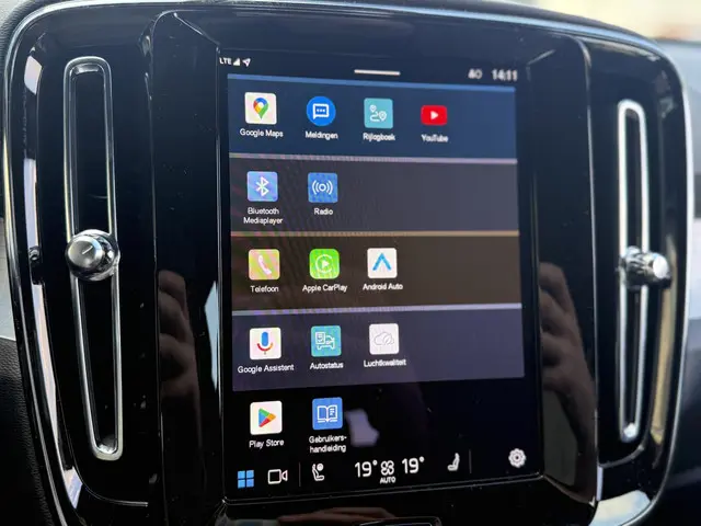 Volvo XC40 2.0 B4 Plus Dark 2025 Benzine 25