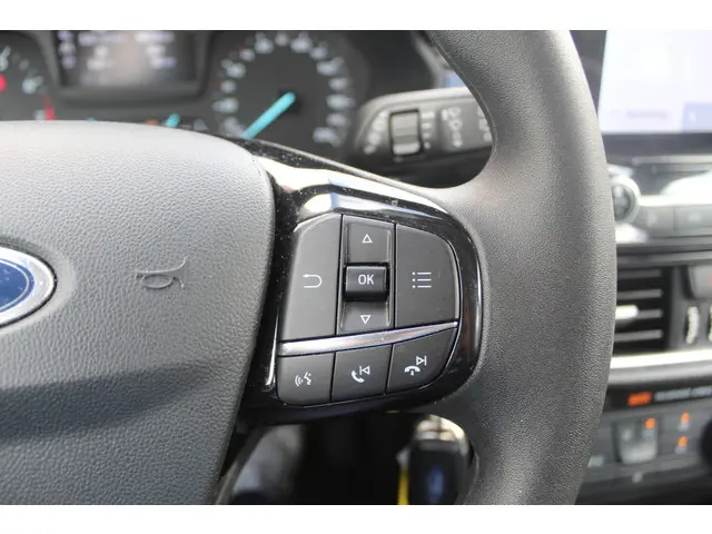 Ford Fiesta 1.1 Trend//Navi//Airco//5drs//37.327km!! 2019 Benzine 16