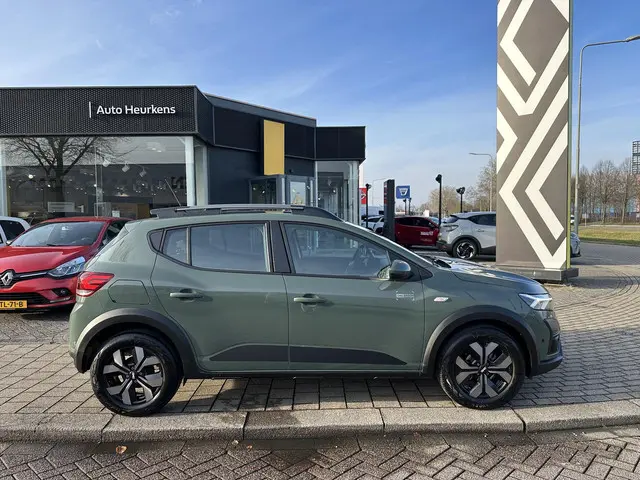 Dacia Sandero Stepway TCe 90 Journey 2025 Benzine 27