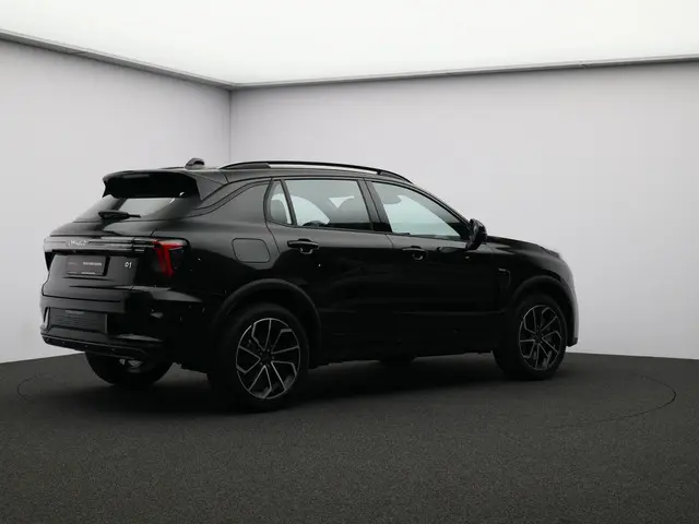 Lynk & Co 01 1.5 Core 2025 Hybride Benzine 9