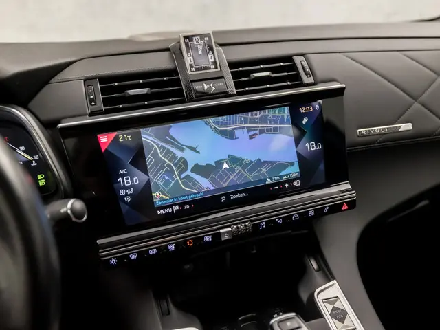 DS DS 7 Crossback 1.6 PureTech Deluxe 2019 Benzine 29