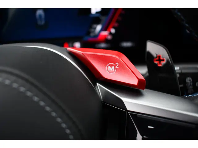 BMW M5 Touring 2025 Hybride Benzine 72