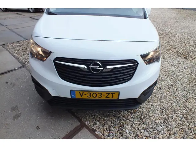 Opel Combo 1.6D L2H1 Edition 2019 Diesel 10