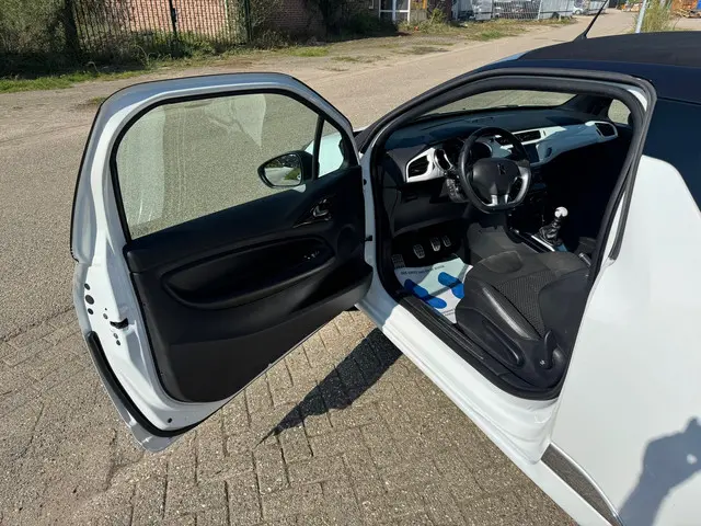Citroën DS3 Cabrio 1.6 THP Sport Chic 2013 Benzine 9