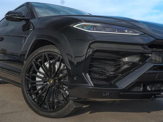 Lamborghini Urus 4.0 V8 Hybrid SE 2026 Hybride Benzine 5