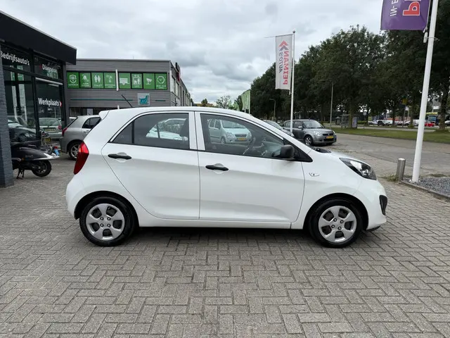 Kia Picanto 1.0 CVVT ComfortLine 2014 Benzine 4