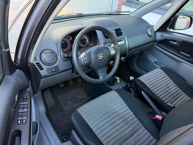 Suzuki SX4 1.6 Exclusive | NAP | AIRCO | TREKHAAK | 2010 Benzine 9