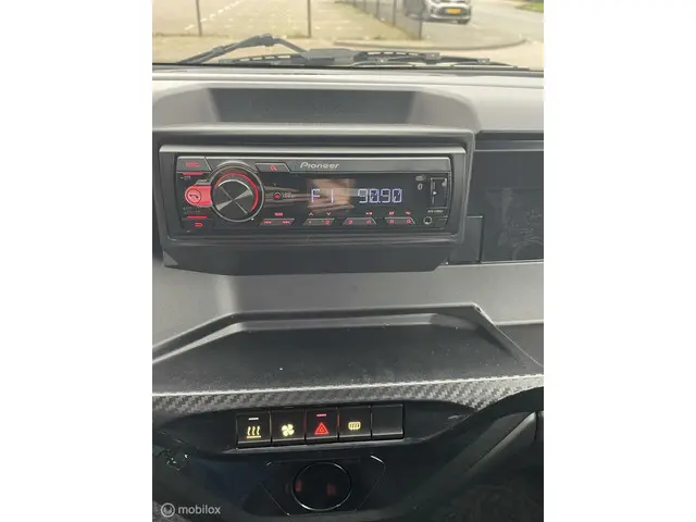 Ligier Myli Brommobiel I.DEAL 8 kWh 2023 Elektrisch 13