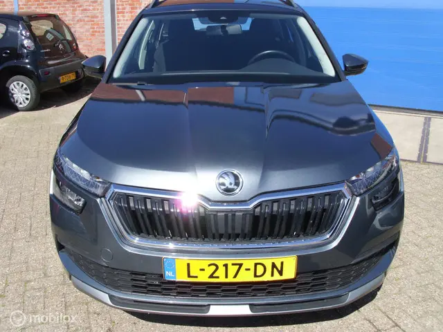 Škoda Kamiq 1.0 TSI Business Edition 2021 Benzine 2