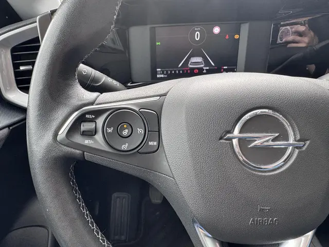 Opel Mokka 1.2 Turbo Elegance 2022 Benzine 16