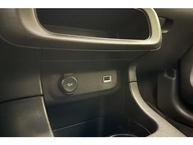 Citroën C3 1.2 PureTech Feel 2020 Benzine 22