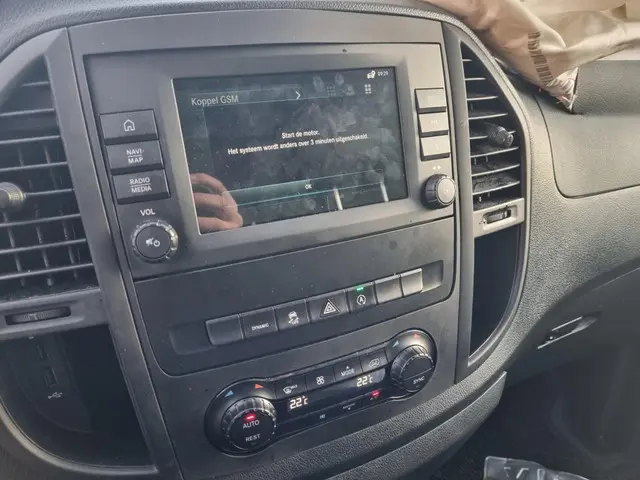 Mercedes-Benz Vito 114 CDI Lang 2024 Diesel 18