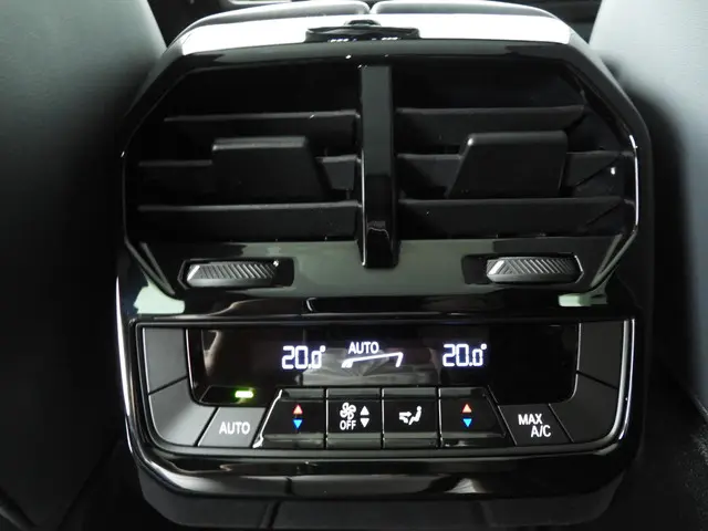 BMW iX xDrive40 2023 Elektrisch 20