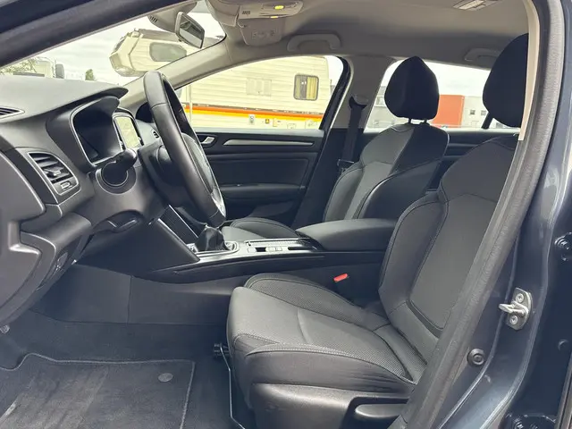 Renault Mégane Estate 1.3 TCe 140 Equilibre 2023 Benzine 8