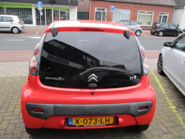 Citroën C1 1.0 Attraction 2013 Benzine 5