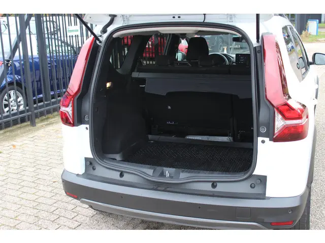 Dacia Jogger 1.0 TCe 100 Bi-Fuel Extreme 5p. 2022 Benzine 10