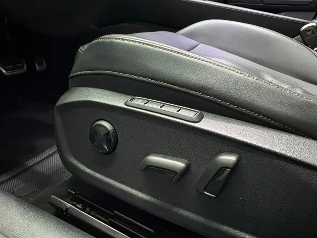 CUPRA Formentor 2.0 TSI 4DRIVE 2022 PANO 2022 Benzine 7