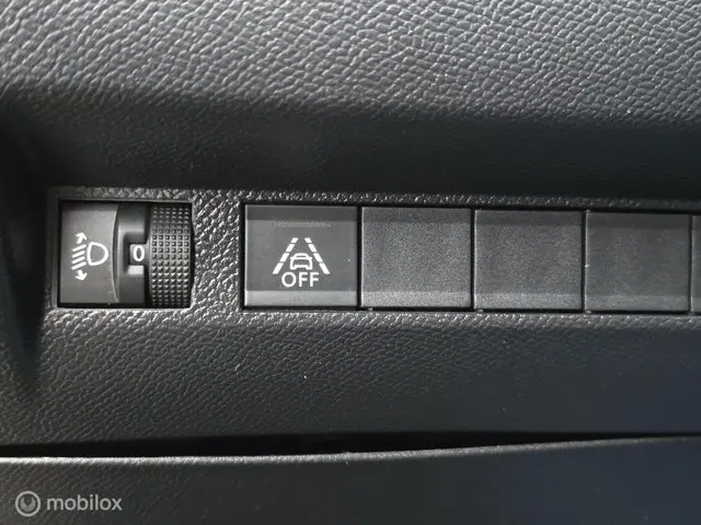 Peugeot e-208 EV Active 50 kWh 2020 Elektrisch 24