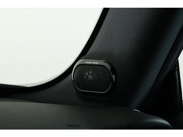 MINI Electric Mini MINI Yours 33 kWh 2023 Elektrisch 12