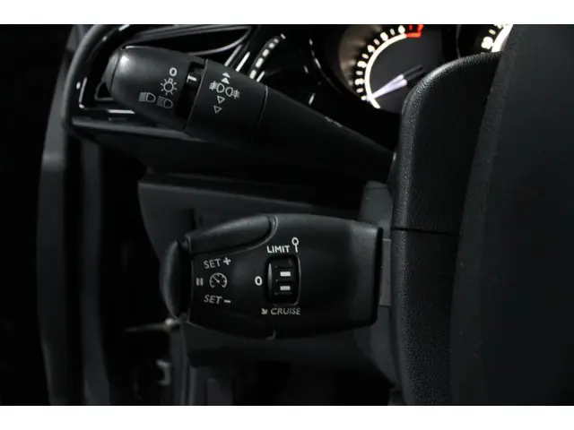 Citroën C3 1.0 PureTech Collection 2015 Benzine 22