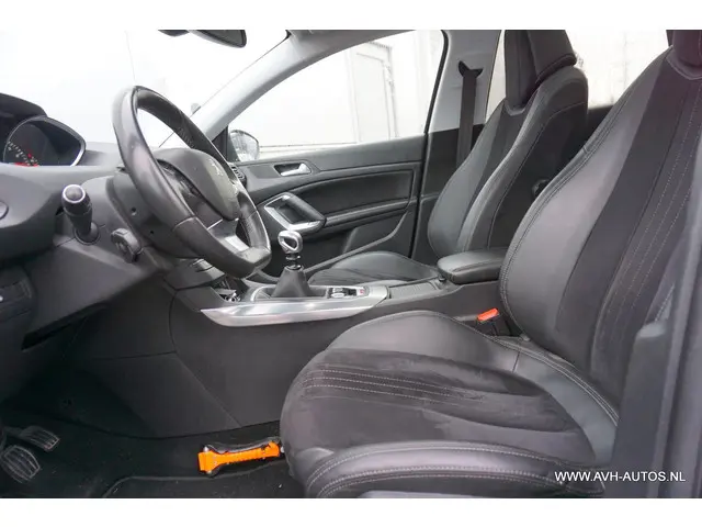 Peugeot 308 SW 1.2 e-THP Première 2014 Benzine 6