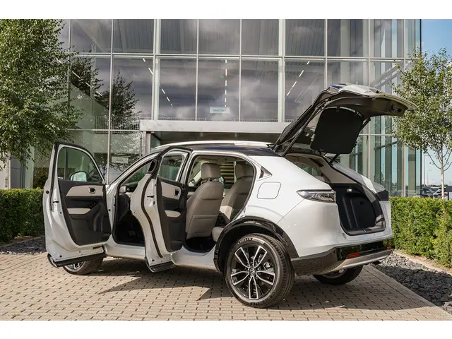 Honda HR-V 1.5i e:HEV ADVANCE STYLE 2024 Hybride Benzine 35