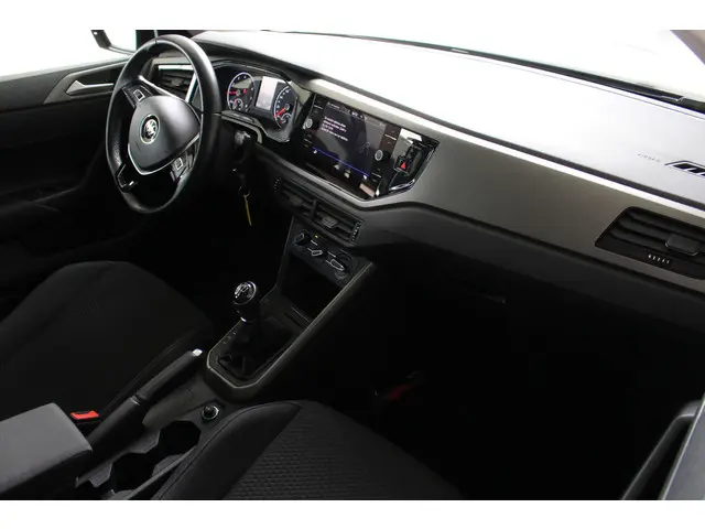 Volkswagen Polo 1.0 TSI Comfortline 2021 Benzine 6